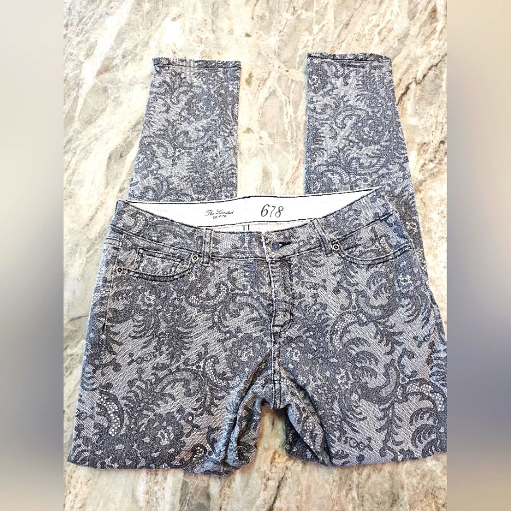 The Limited 678 Damask Lace Print Skinny Jeans Size 6